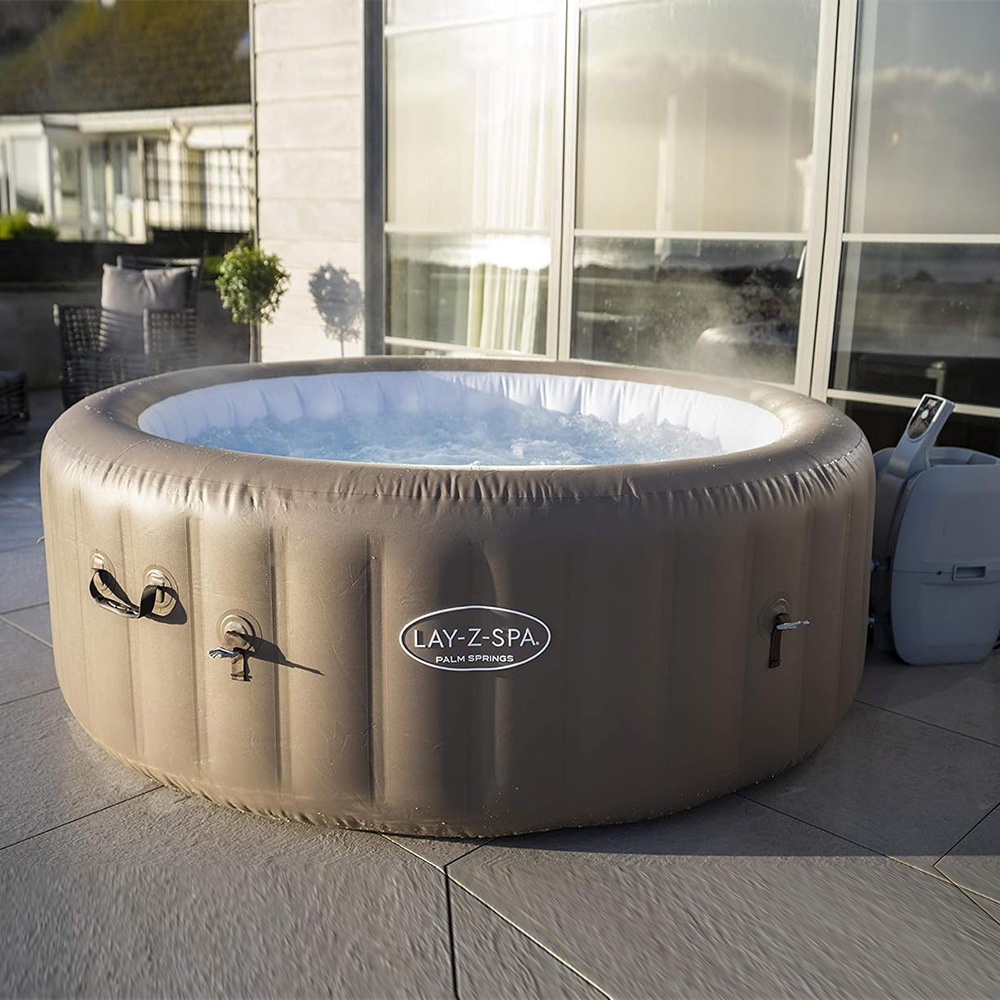 → Ice Bath & Jacuzzi 